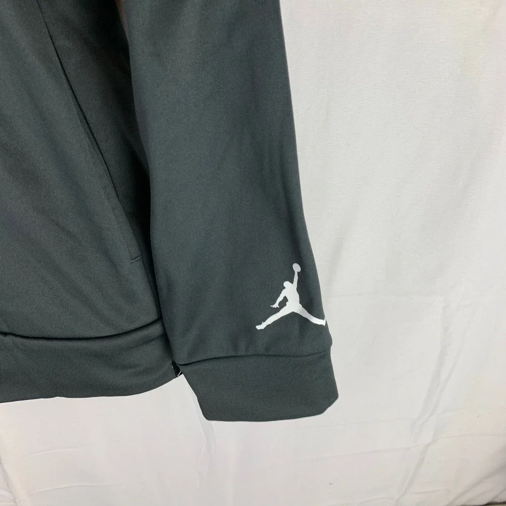 Jordan therma fit